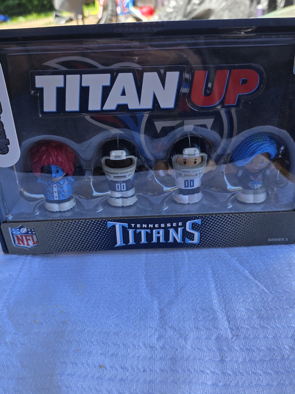 Titan Blue Tennessee Titans Figure Set